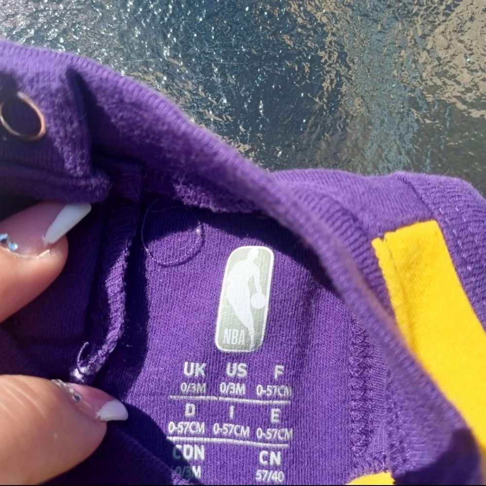 NBA sleeveless lakers